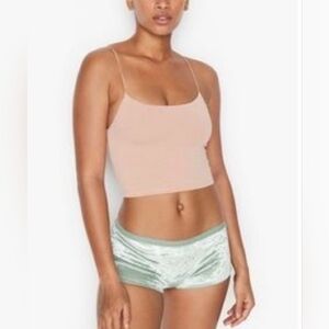 🎁 Pink Victoria's Secret Velour Shorts